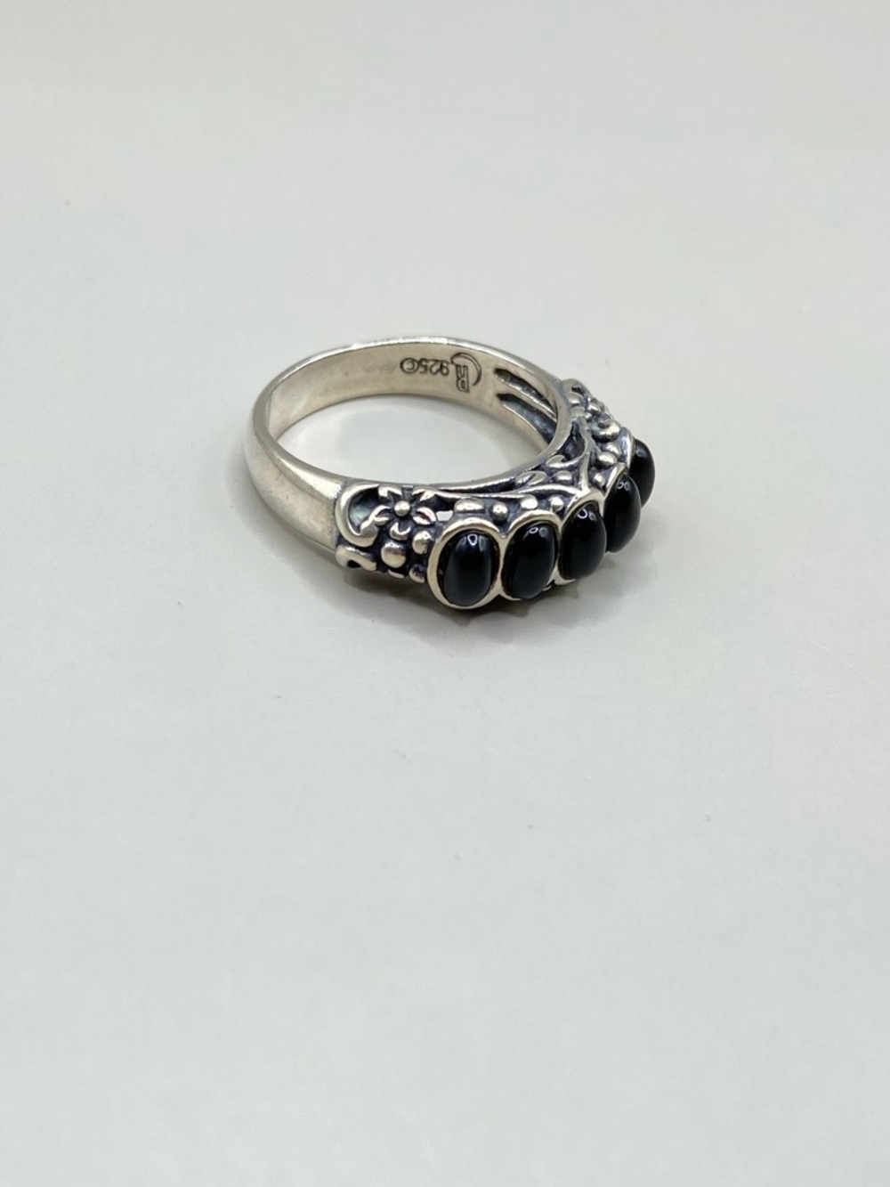 Carolyn Pollack Sterling Silver Five Stone Black Onyx Ring - Picture 6 of 9
